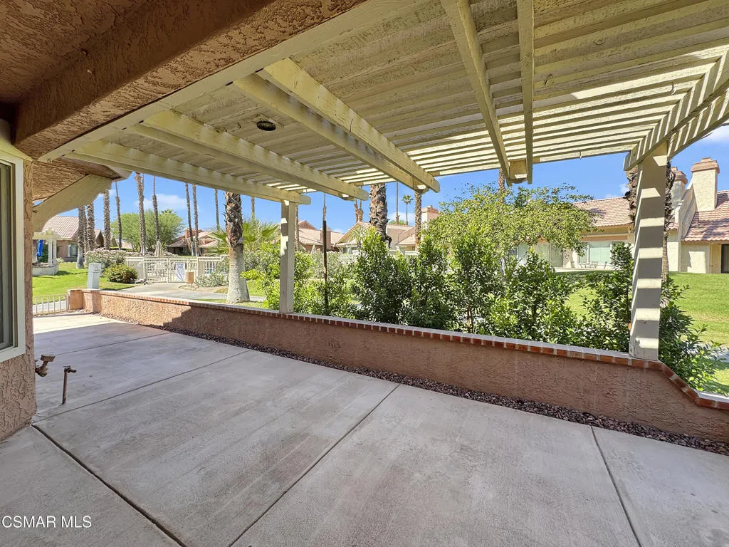 42215 Sultan Avenue, Palm Desert, California 92211 home-pic-29