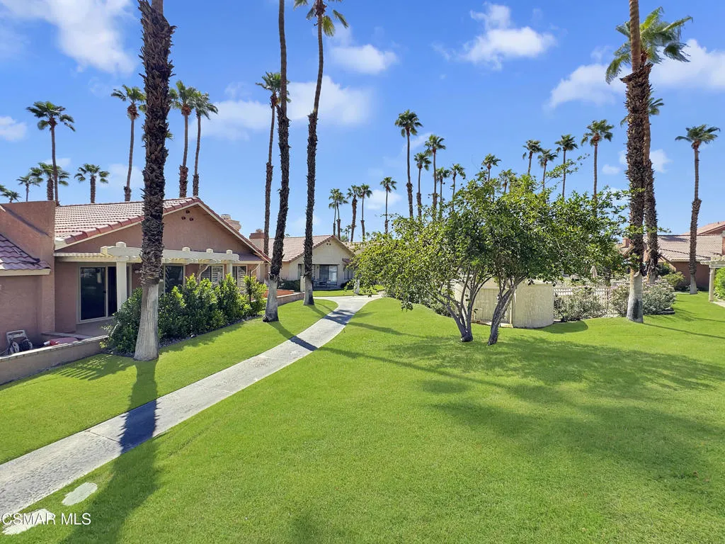 42215 Sultan Avenue, Palm Desert, California 92211 home-pic-35