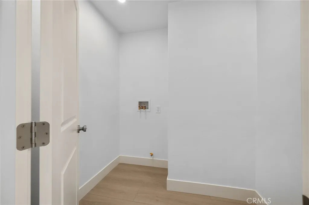 3477 Floresta, Los Angeles, California 90043 home-pic-24