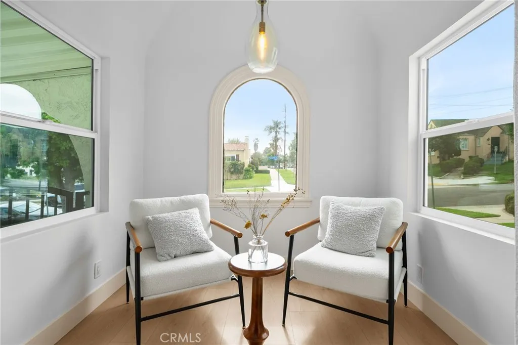 3477 Floresta, Los Angeles, California 90043 home-pic-13