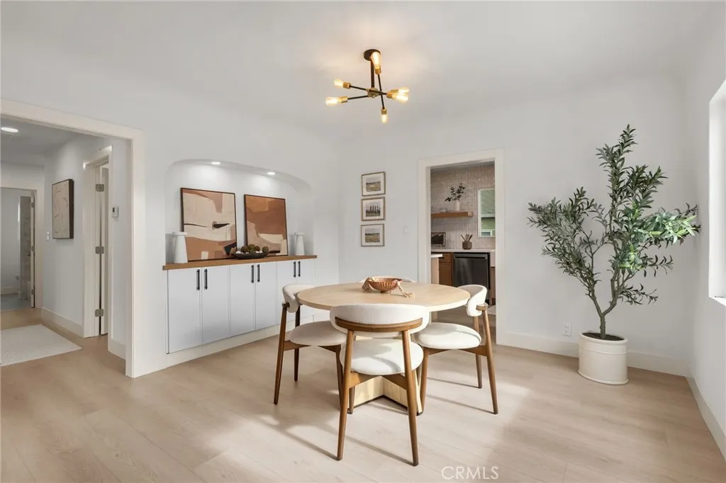 3477 Floresta, Los Angeles, California 90043 home-pic-7