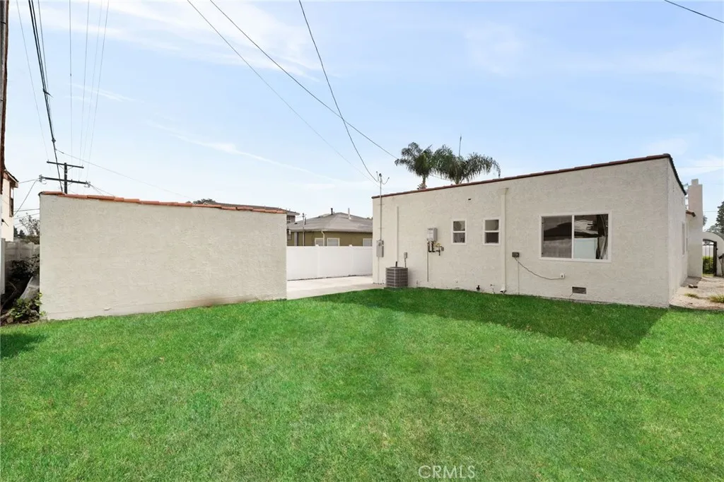 3477 Floresta, Los Angeles, California 90043 home-pic-27