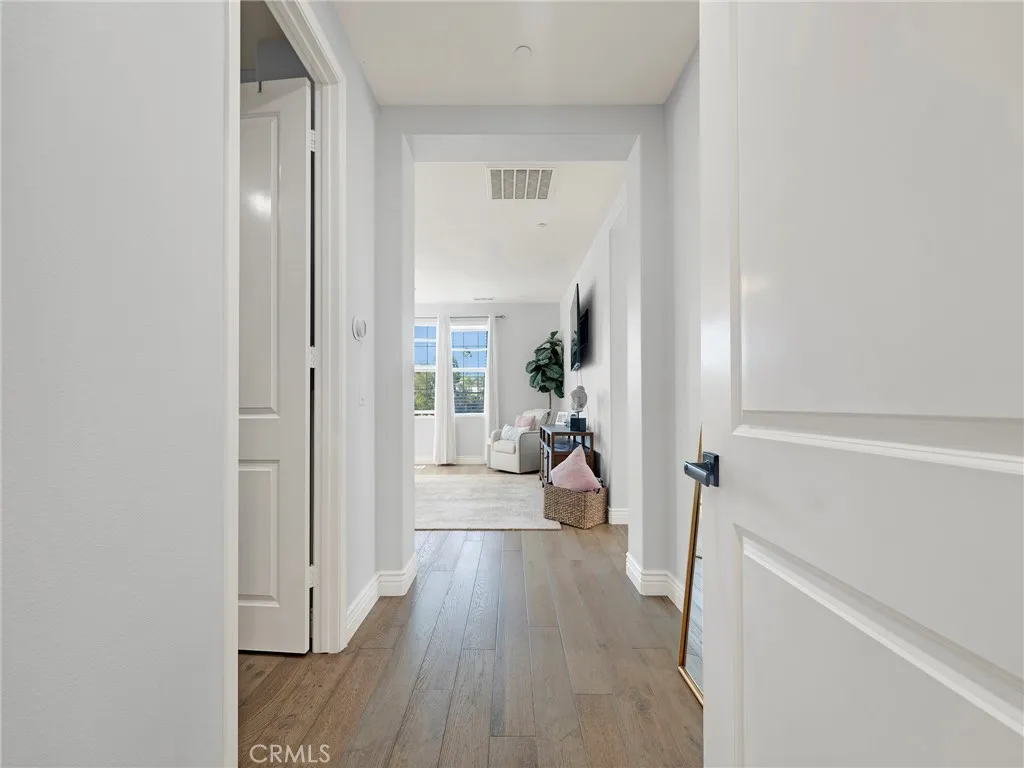 27741 Claremore, Santa Clarita, California 91350 home-pic-28