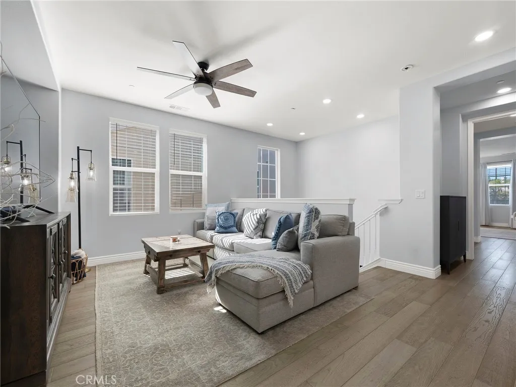 27741 Claremore, Santa Clarita, California 91350 home-pic-33