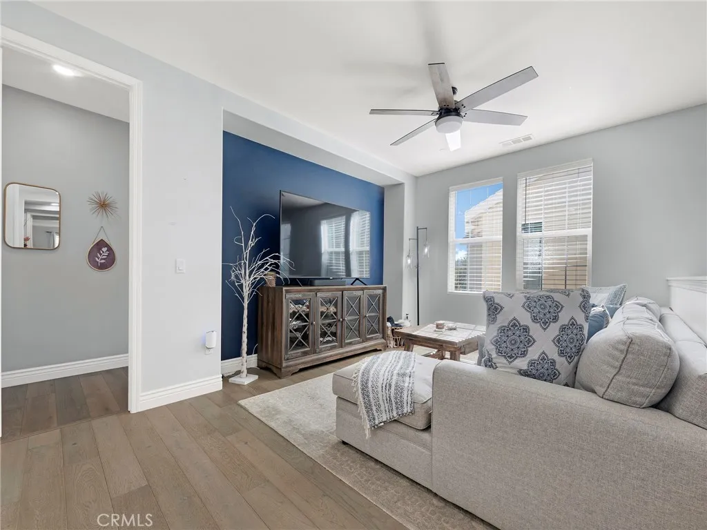 27741 Claremore, Santa Clarita, California 91350 home-pic-34