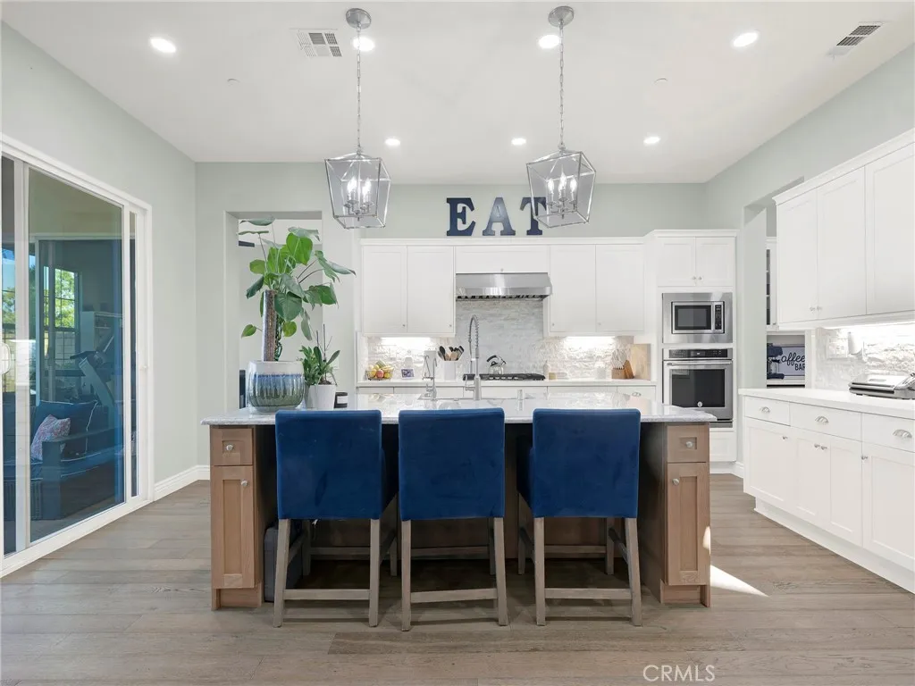 27741 Claremore, Santa Clarita, California 91350 home-pic-23