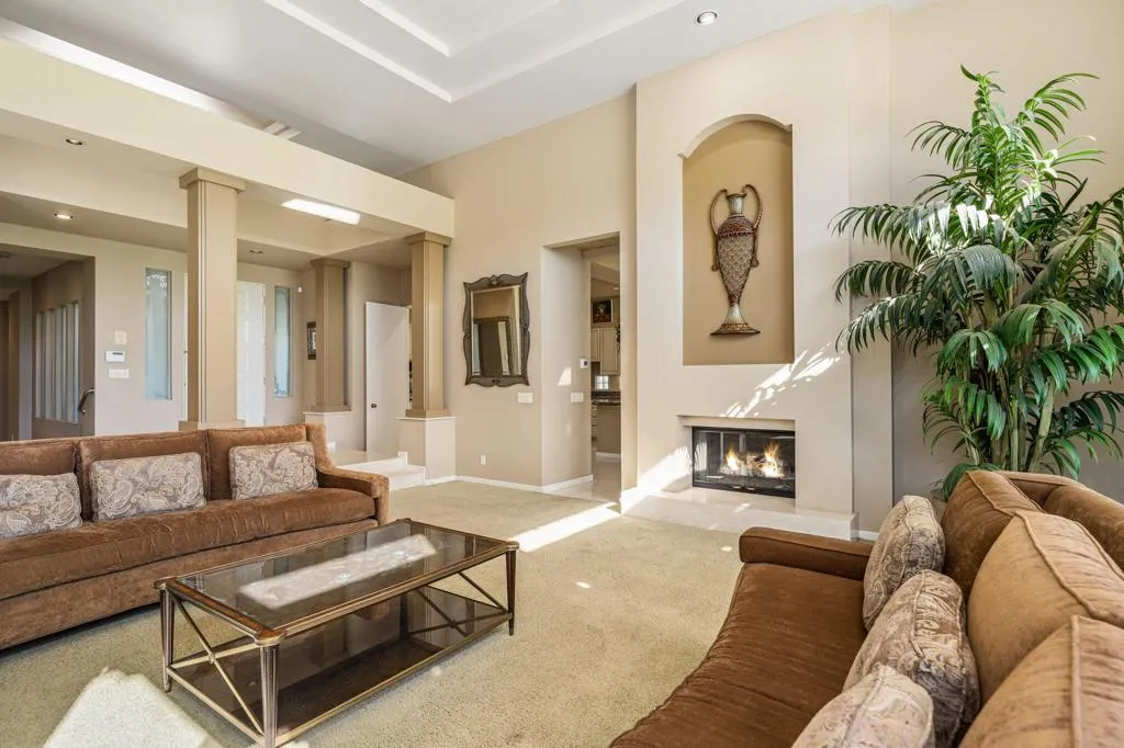 811 Deer Haven Circle, Palm Desert, California 92211 home-pic-13