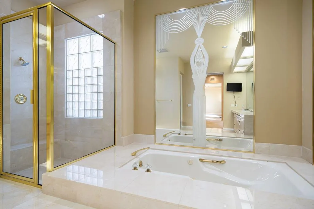 811 Deer Haven Circle, Palm Desert, California 92211 home-pic-33