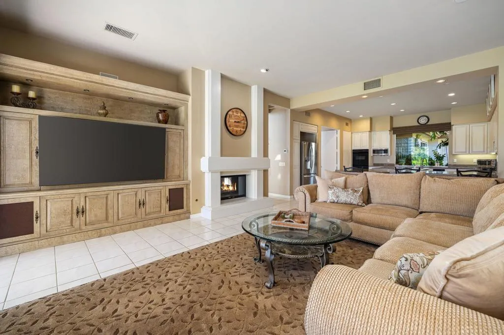 811 Deer Haven Circle, Palm Desert, California 92211 home-pic-20
