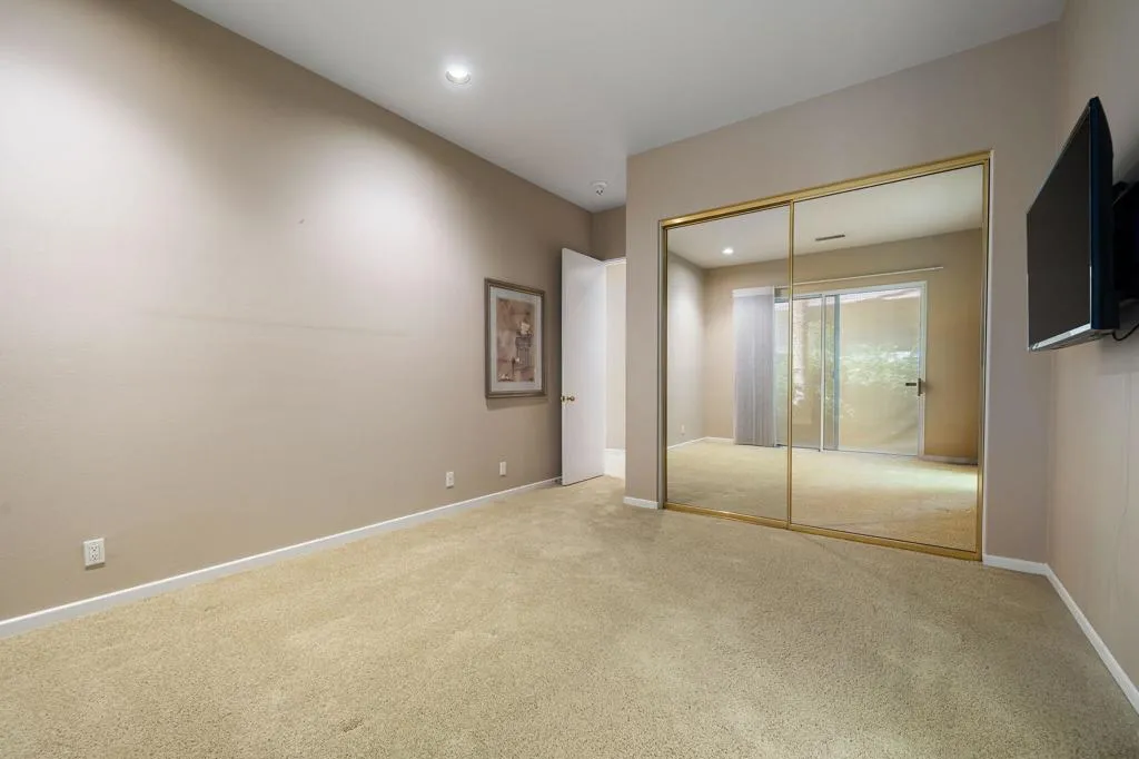 811 Deer Haven Circle, Palm Desert, California 92211 home-pic-40