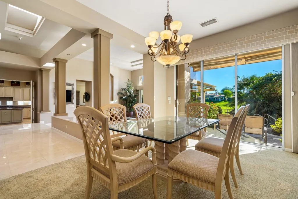 811 Deer Haven Circle, Palm Desert, California 92211 home-pic-4
