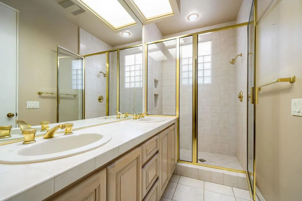 811 Deer Haven Circle, Palm Desert, California 92211 home-pic-41