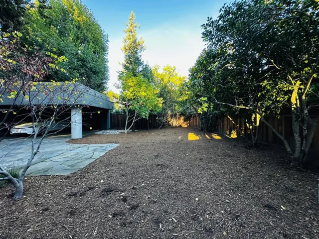 94 Yale Road, Menlo Park, California 94025
