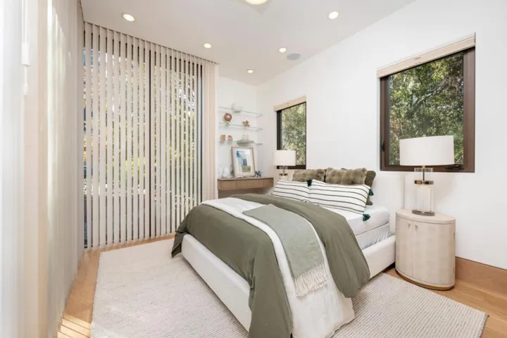 94 Yale Road, Menlo Park, California 94025
