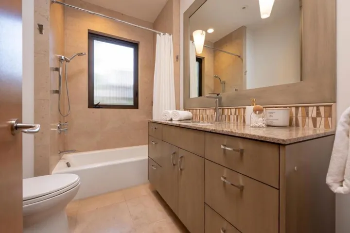 94 Yale Road, Menlo Park, California 94025