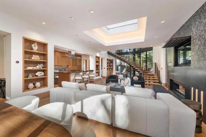 94 Yale Road, Menlo Park, California 94025