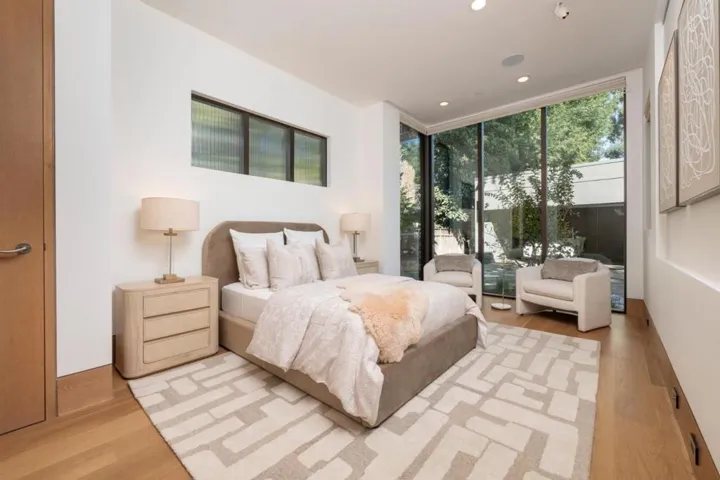 94 Yale Road, Menlo Park, California 94025