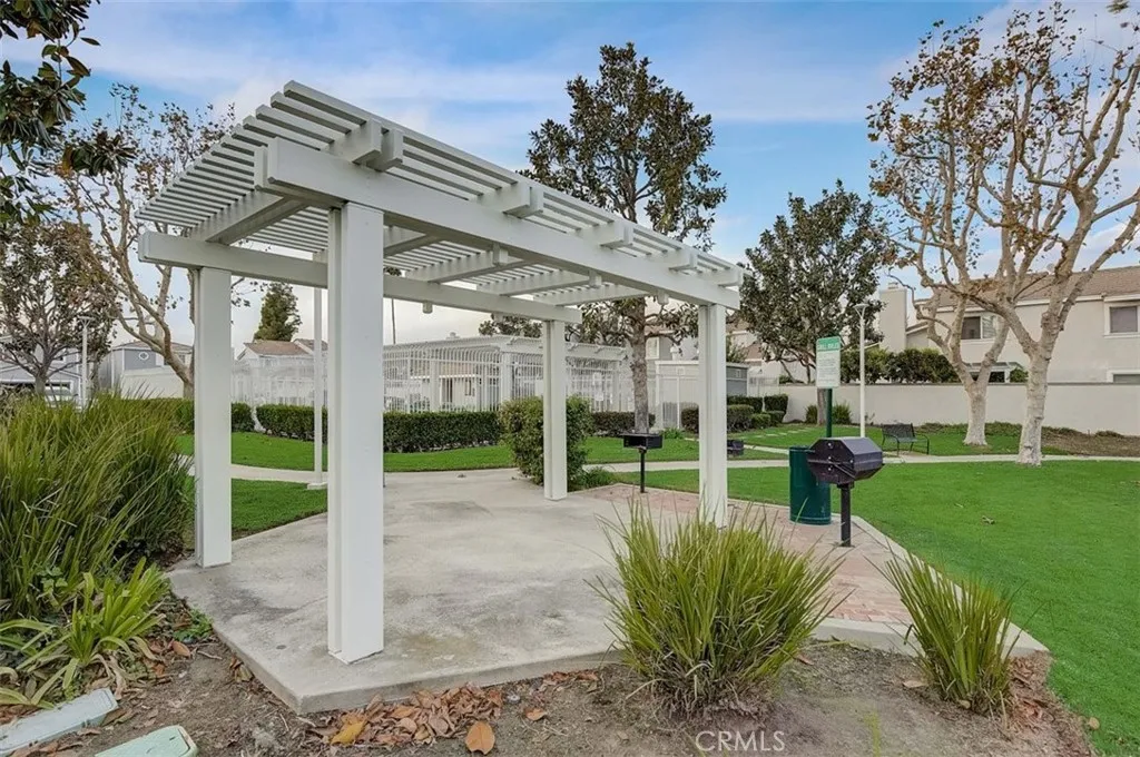 6756 Summerfield Court, Chino, California 91710 home-pic-19