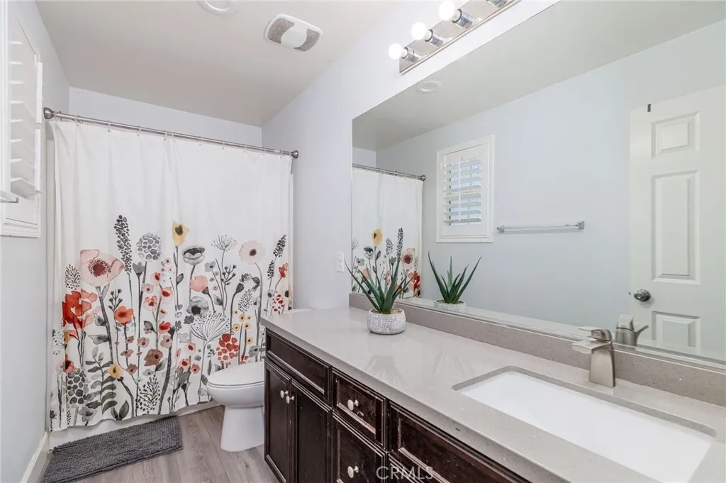 873 Santona Court, Perris, California 92571 home-pic-32