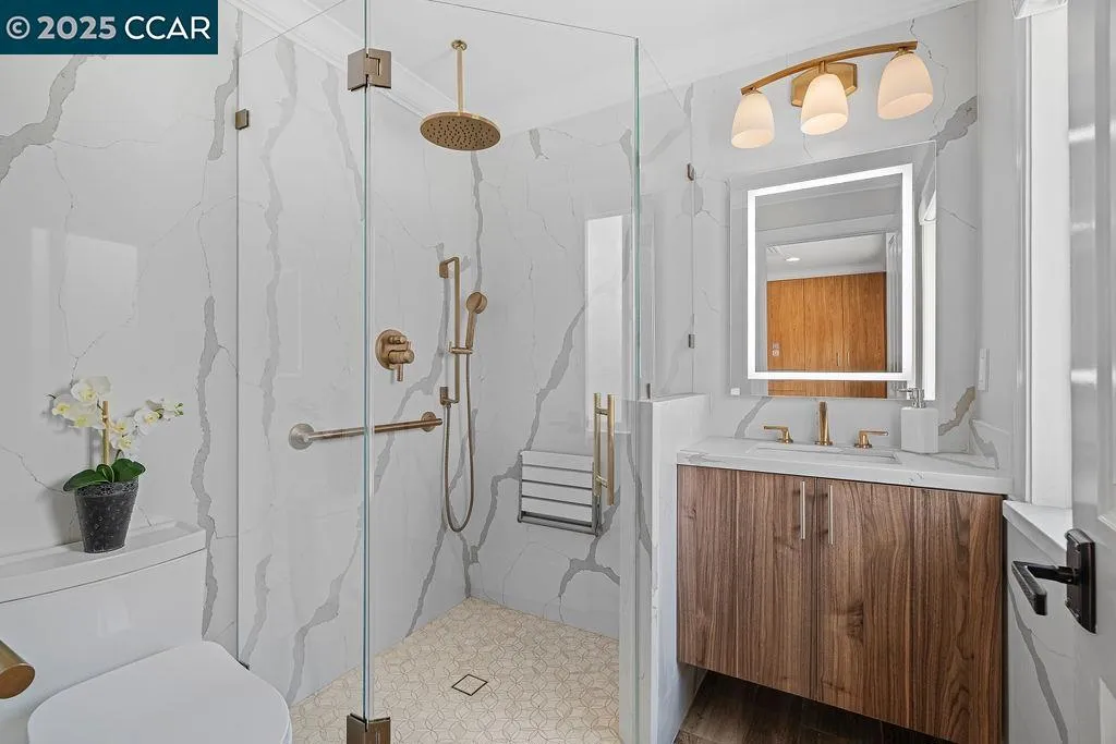 221 El Sobrante Dr, Danville, California 94526 home-pic-31