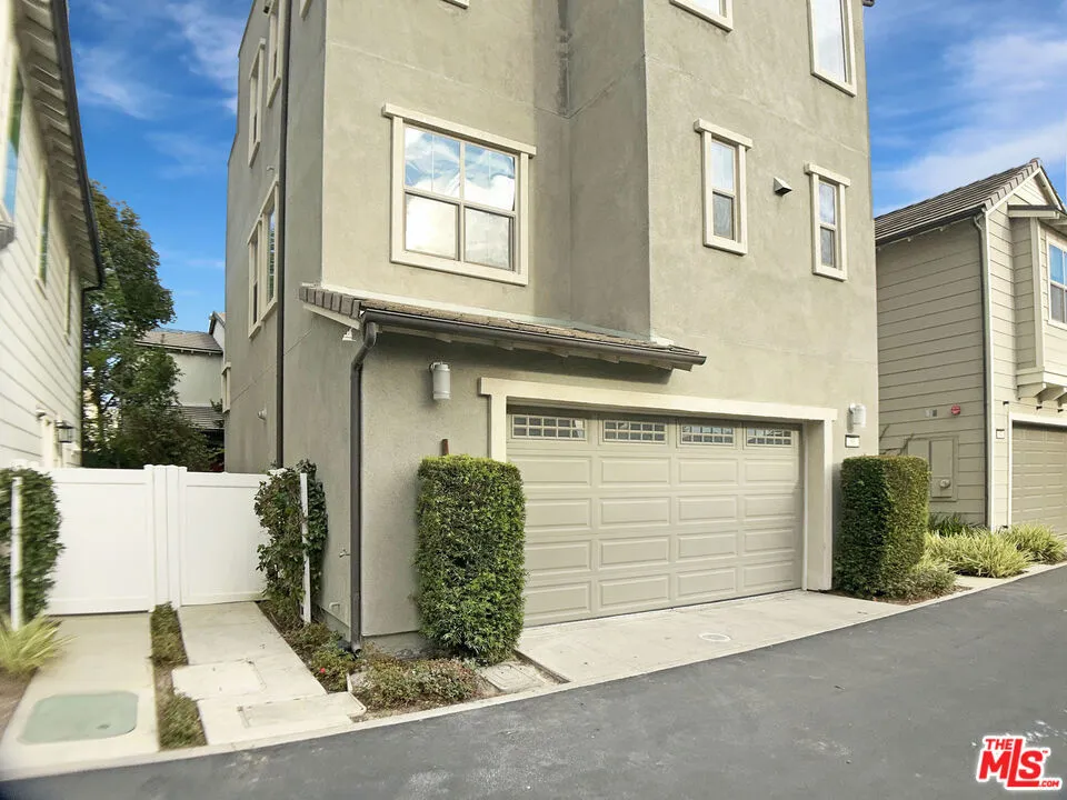 96 Marisol Street, Rancho Mission Viejo, California 92694 home-pic-24