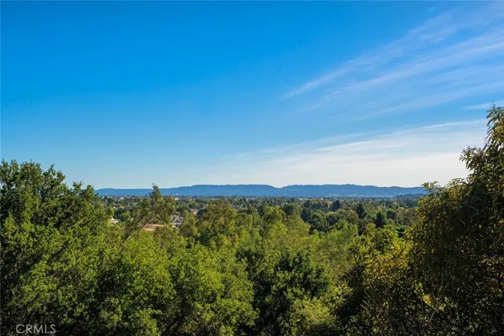 11383 Old Ranch, Chatsworth, California 91311