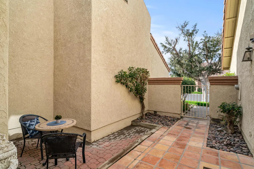 42872 Scirocco Road, Palm Desert, California 92211 home-pic-5