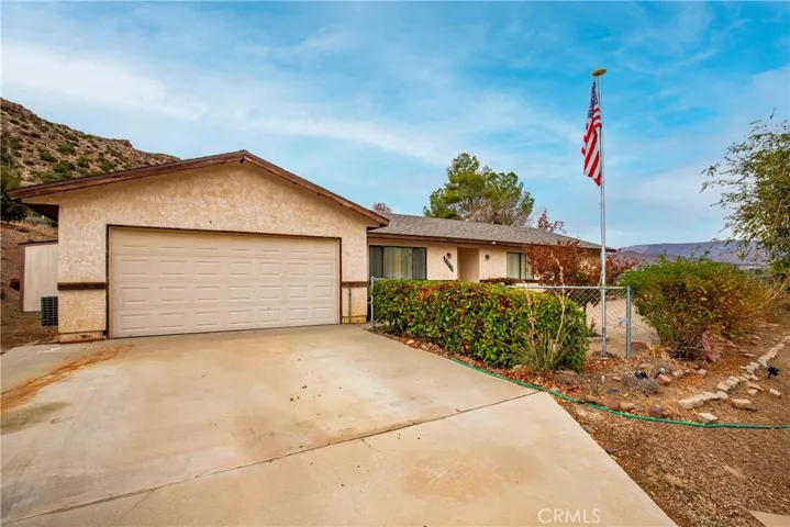 31741 Lake Meadow, Acton, California 93510