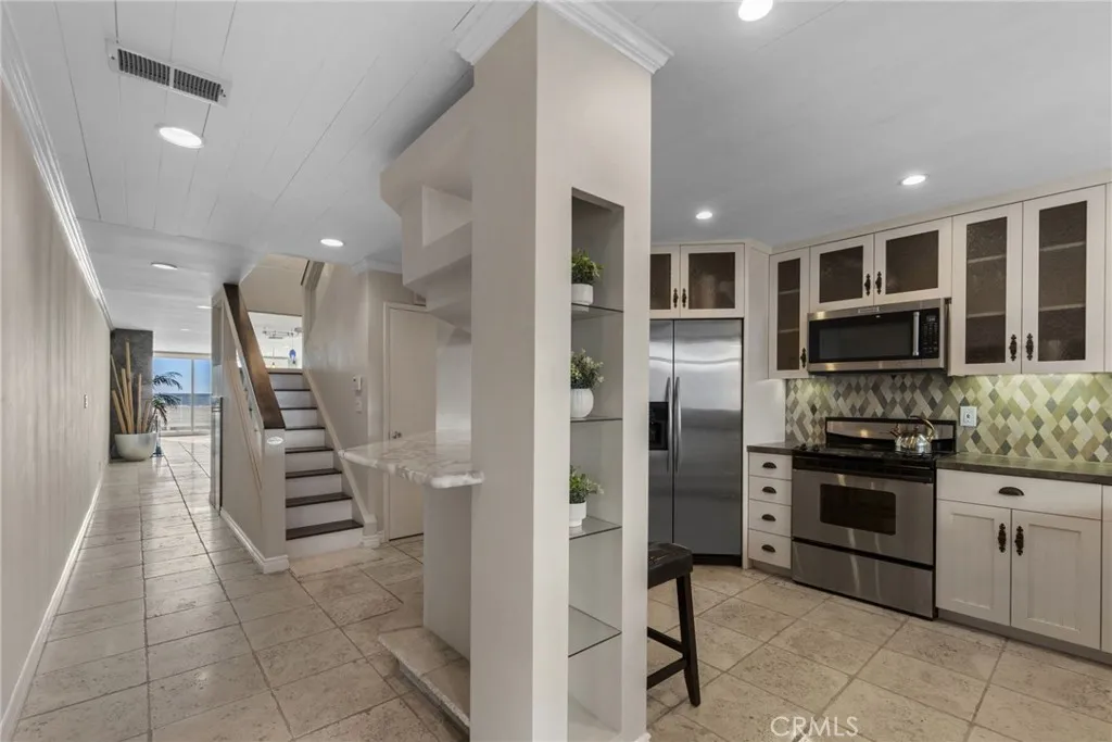 4 Jib Street 3, Marina Del Rey, California 90292 home-pic-19