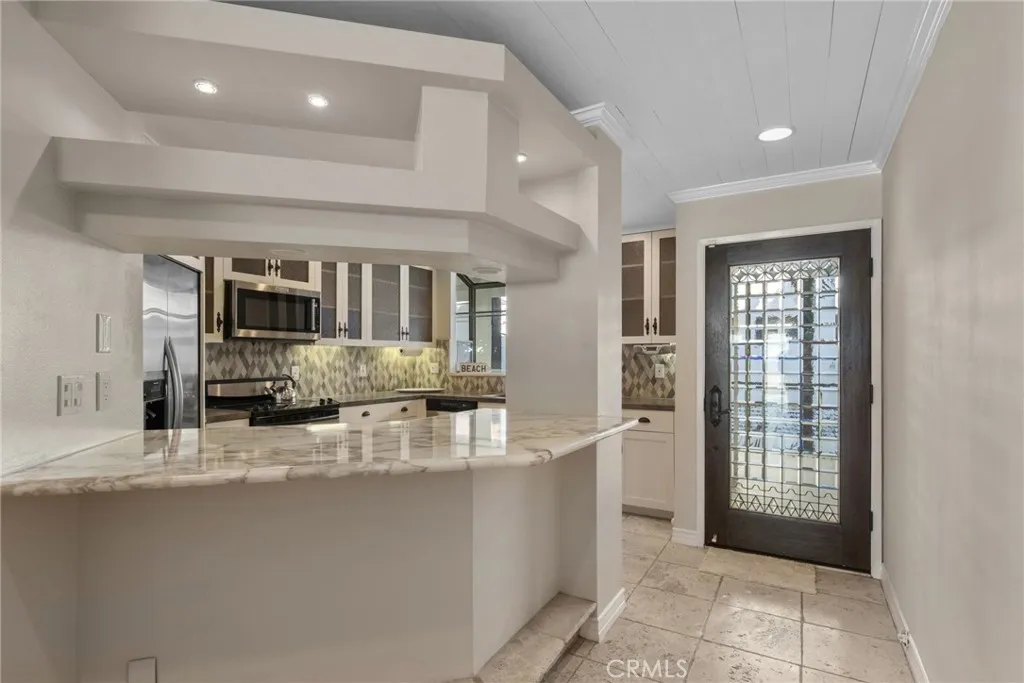 4 Jib Street 3, Marina Del Rey, California 90292 home-pic-18