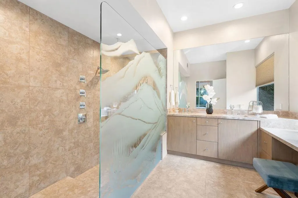 47212 Marrakesh Drive, Palm Desert, California 92260 home-pic-17