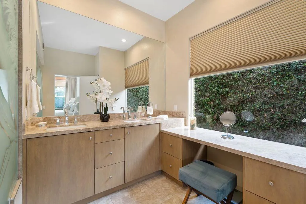 47212 Marrakesh Drive, Palm Desert, California 92260 home-pic-18