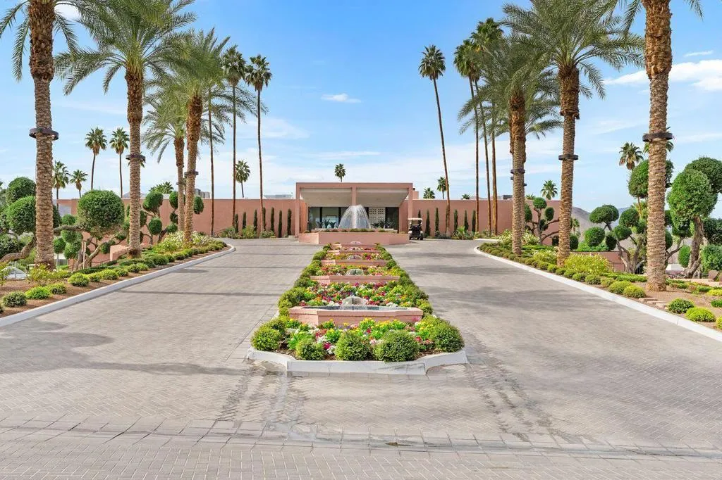 47212 Marrakesh Drive, Palm Desert, California 92260 home-pic-30