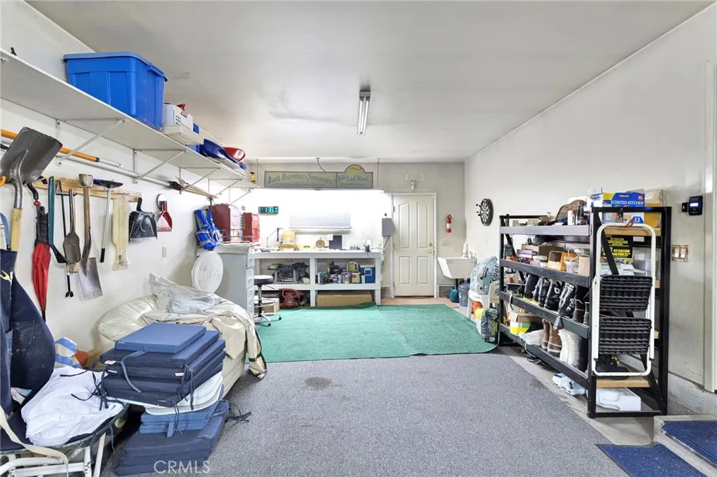 556 Killington, Big Bear Lake, California 92315 home-pic-40