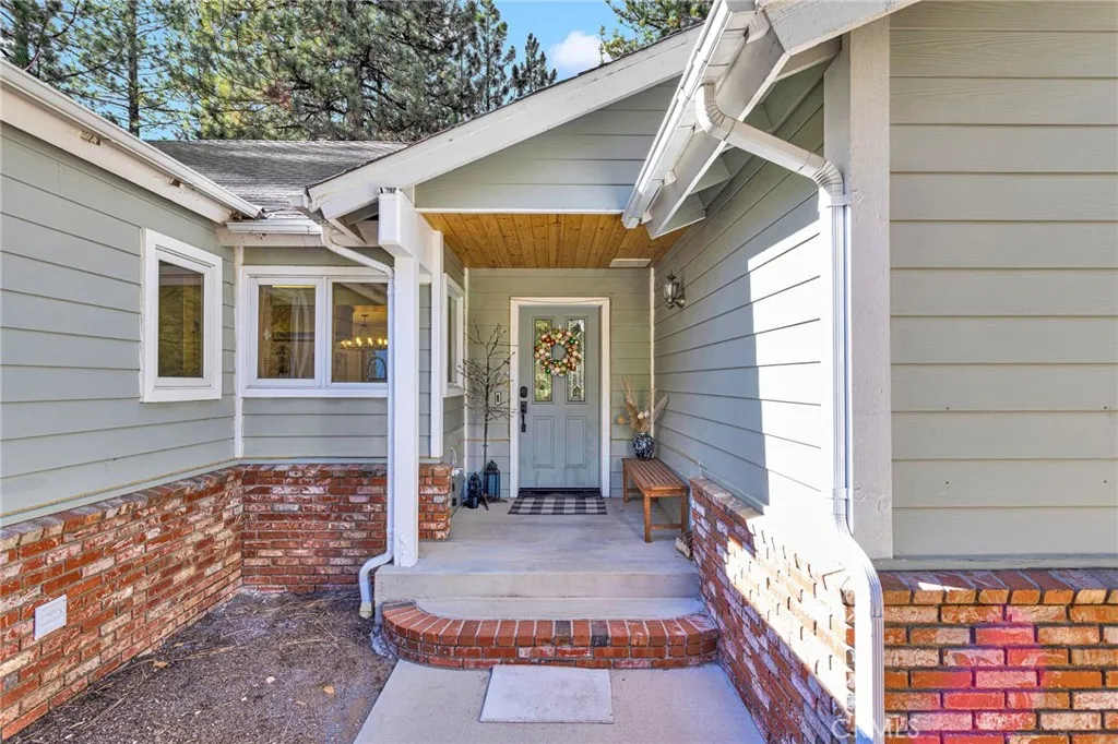 556 Killington, Big Bear Lake, California 92315 home-pic-5