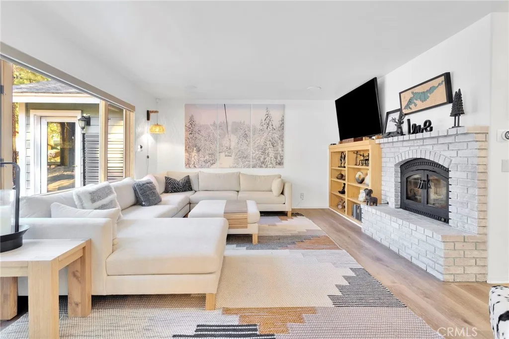 556 Killington, Big Bear Lake, California 92315 home-pic-7