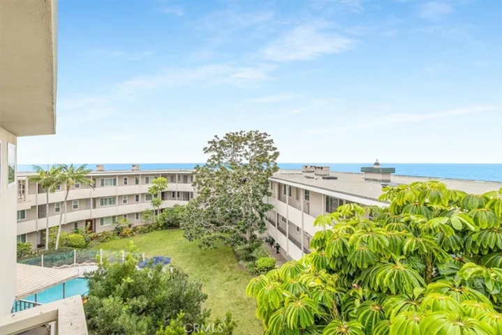OCEAN VIEWS!