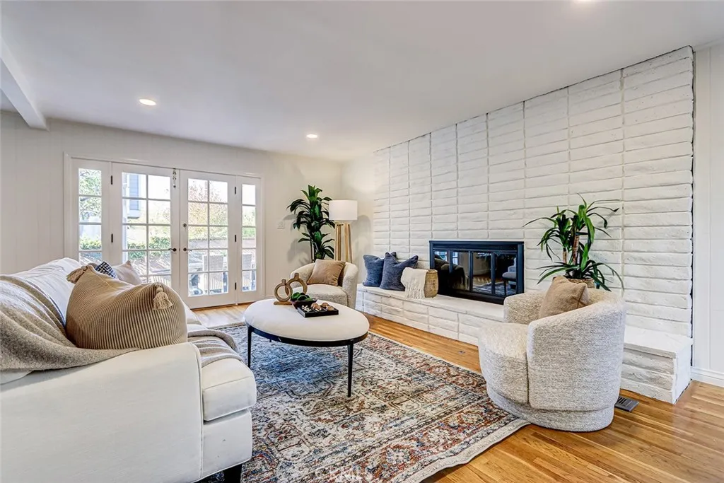 2211 Earle Court, Redondo Beach, California 90278 home-pic-21