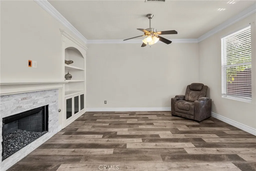 20310 Candice Court, Canyon Country, California 91351 home-pic-15