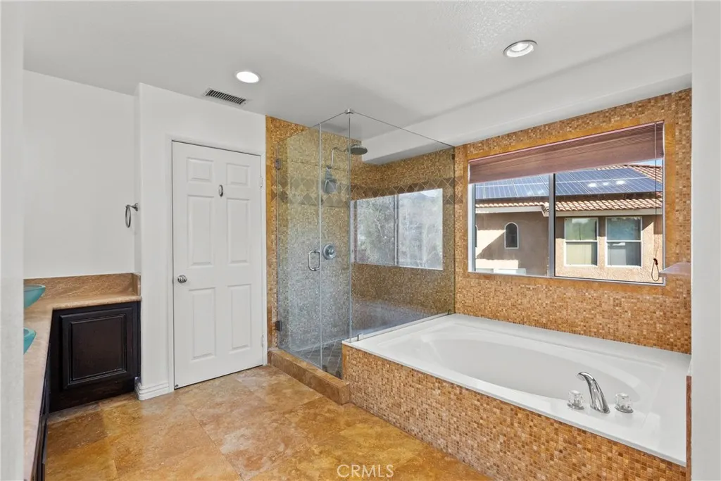 20310 Candice Court, Canyon Country, California 91351 home-pic-29