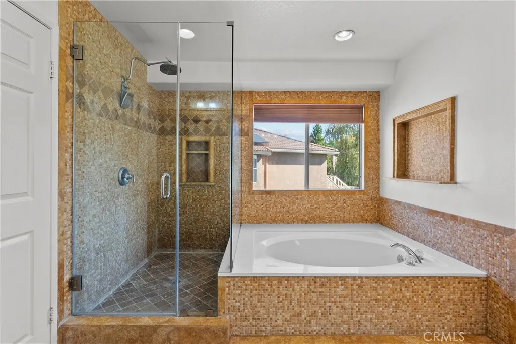 20310 Candice Court, Canyon Country, California 91351 home-pic-28