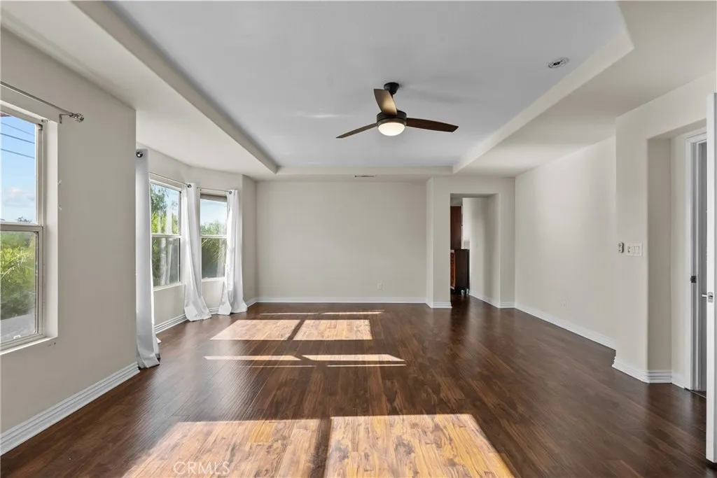 20310 Candice Court, Canyon Country, California 91351 home-pic-20