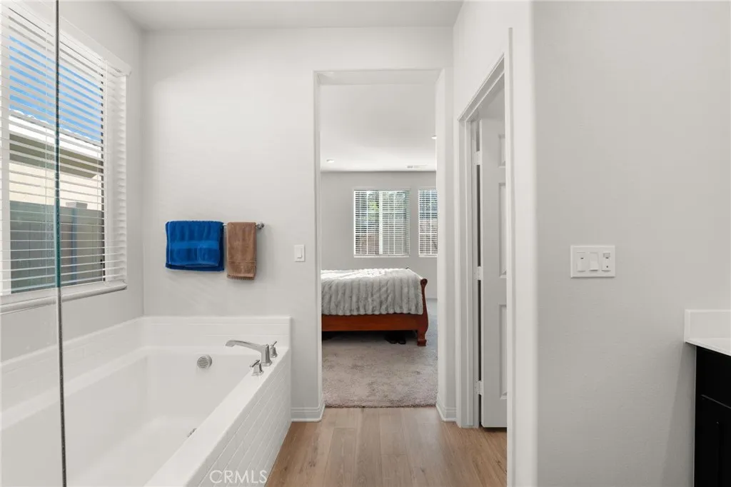 1753 Plume Ln, San Jacinto, California 92583 home-pic-22