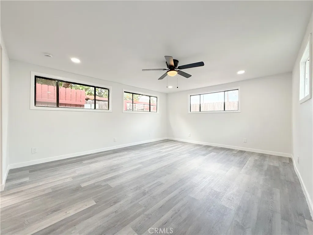 5557 Lemon Avenue, Long Beach, California 90805 home-pic-22