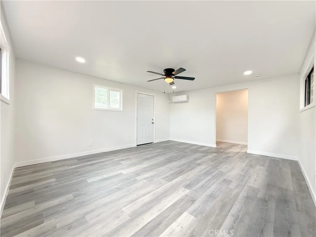5557 Lemon Avenue, Long Beach, California 90805 home-pic-23