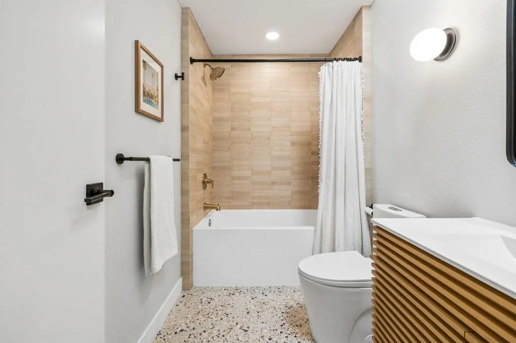 147 Desert West Drive, Rancho Mirage, California 92270 home-pic-42