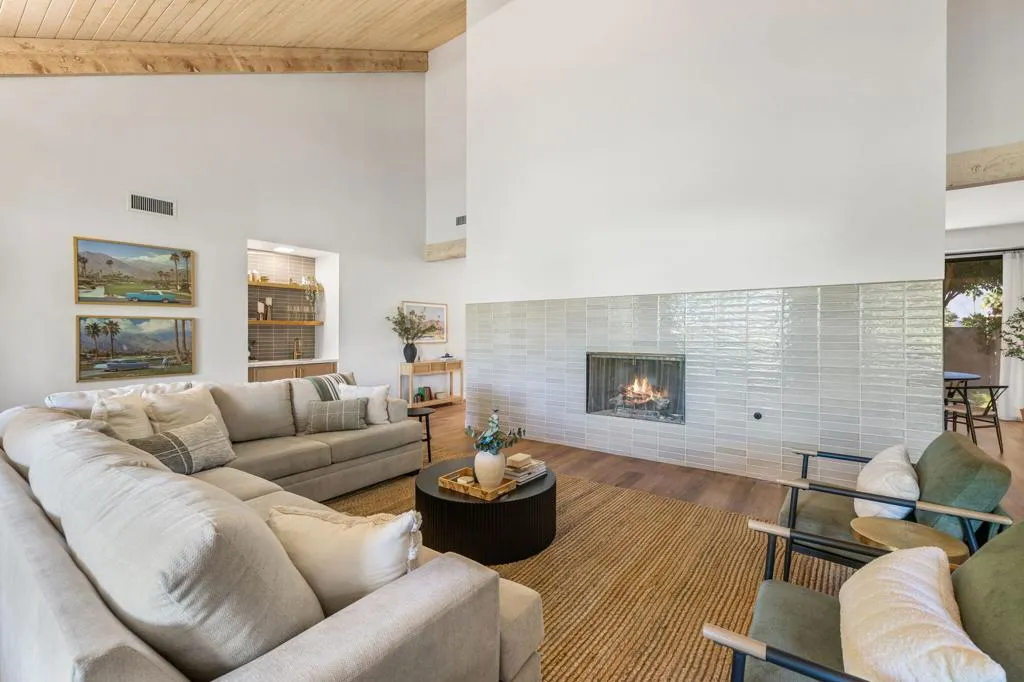 147 Desert West Drive, Rancho Mirage, California 92270 home-pic-14