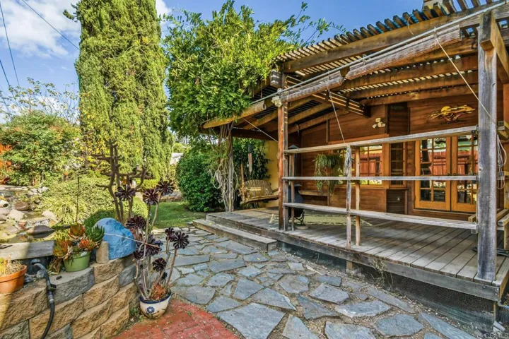 8475 Golden Ridge Road, Lakeside, California 92040