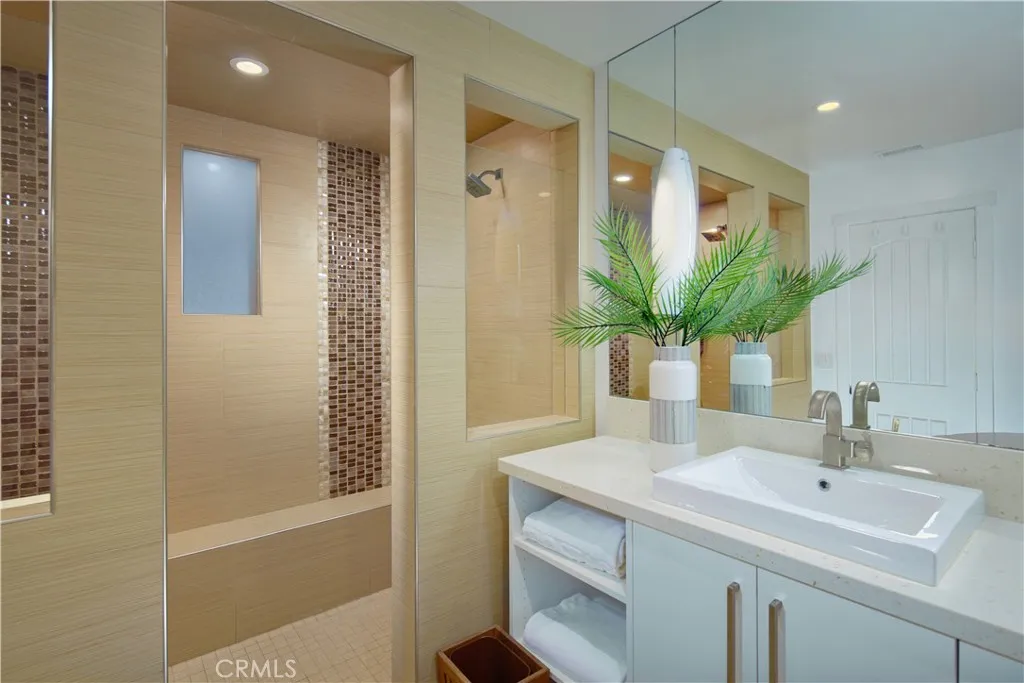 2800 Ocean Front, Laguna Beach, California 92651 home-pic-21