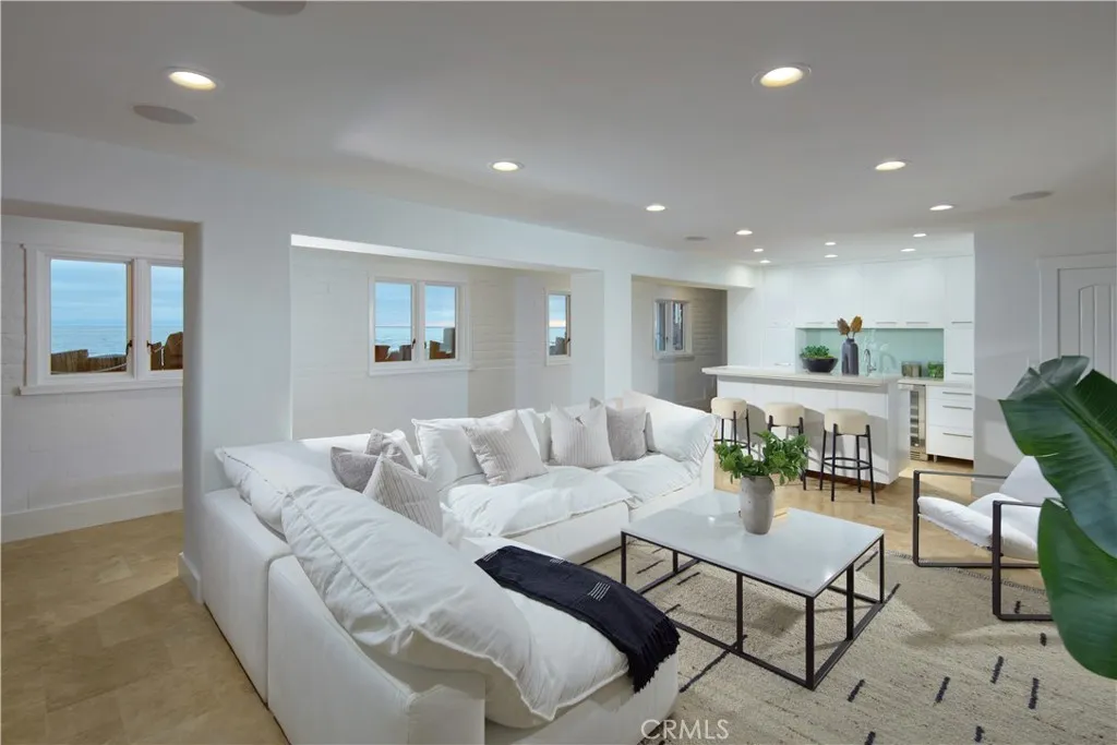 2800 Ocean Front, Laguna Beach, California 92651 home-pic-20